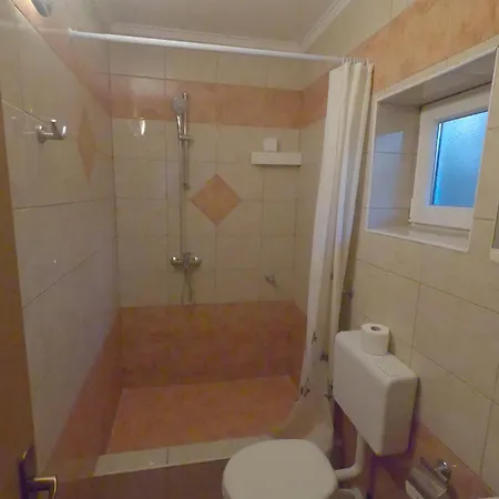 Apartament With A Parking Space - 6696 Makarska