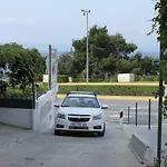 With Parking Space - 6696 Makarska